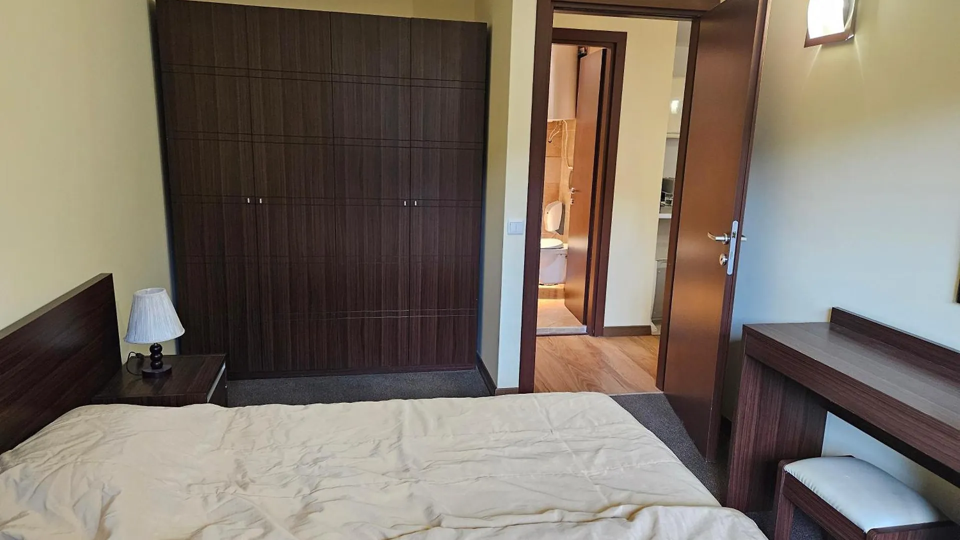Terra Complex B4 - Private Apartment - Golf, Skiing & Spa Bansko