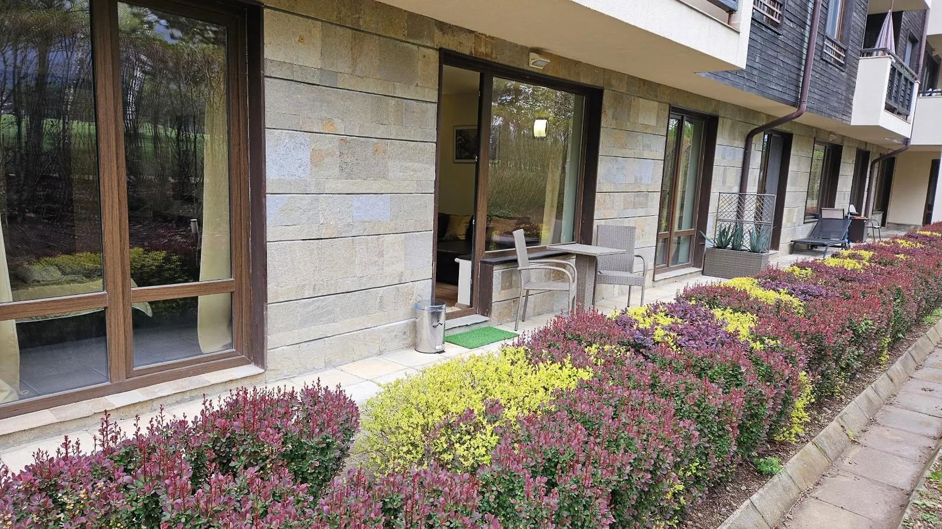 Terra Complex B4 - Private Apartment - Golf, Skiing & Spa Bansko